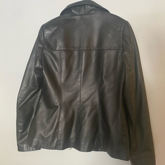Leather jacket | Butter soft | chic | black leather jacket | women’s - Picture 9 of 15